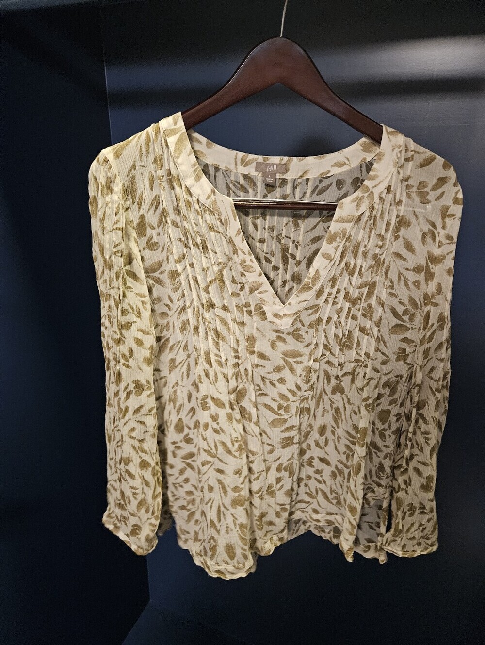 J. Jill Cream and Olive Patterned 100% Silk Blouse